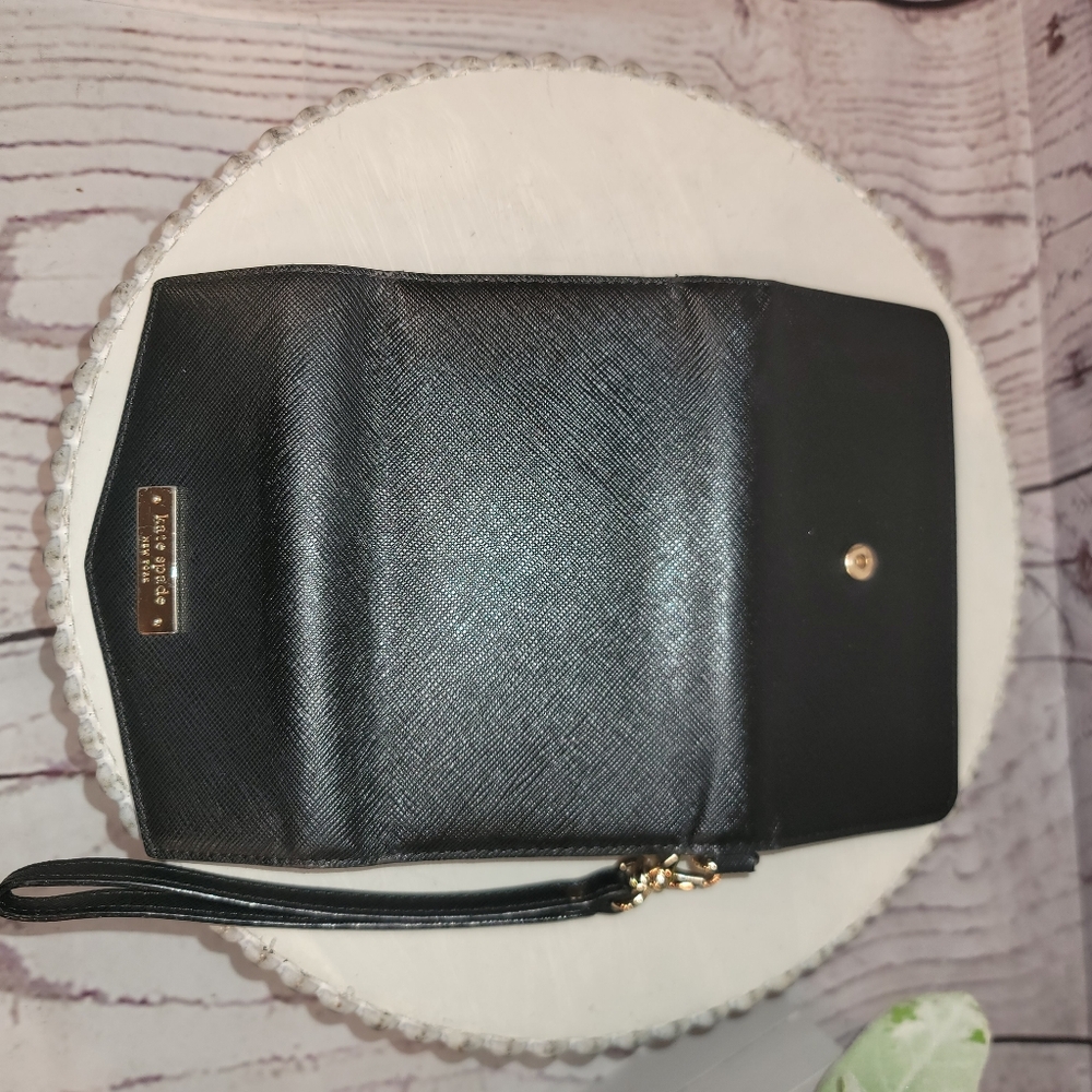 Kate Spade Black Saffiano Leather Wristlet Trifold Wallet - Picture 8 of 12